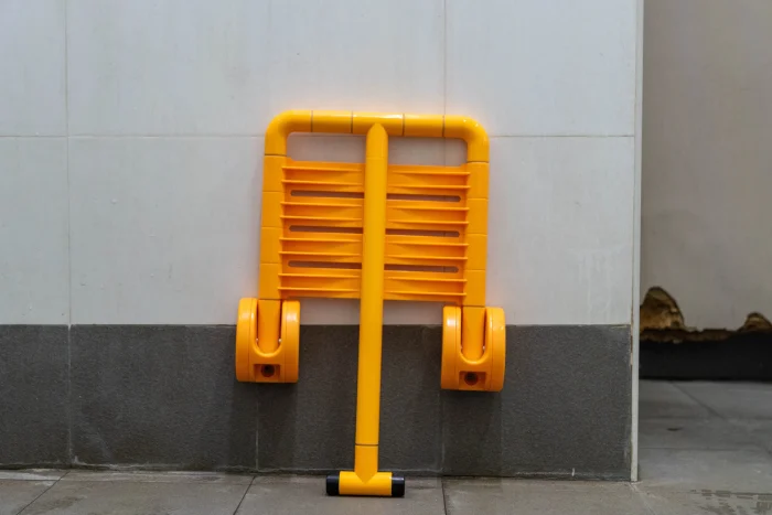 Dikalan Bathroom Stool - Image 2
