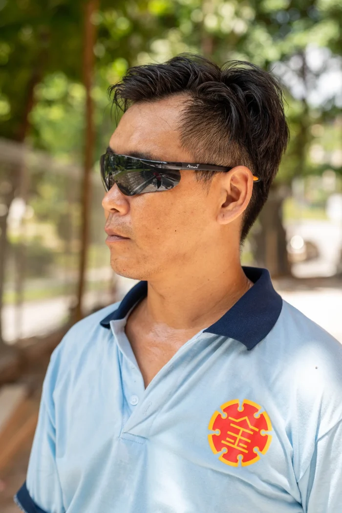 King KY 1152 Dark Safety Spectacles (For Welding) - Image 6